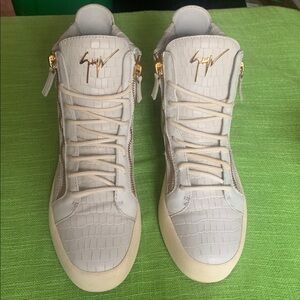 Giuseppe Zanotti Chic White Croc-Embossed High-Top Sneakers